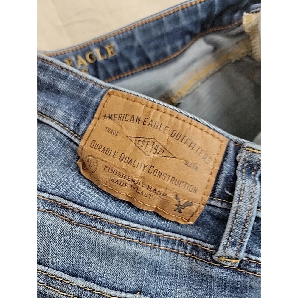 American Eagle Slim Straight Jeans Mens 28x32 Blue Stretch Whiskered Denim